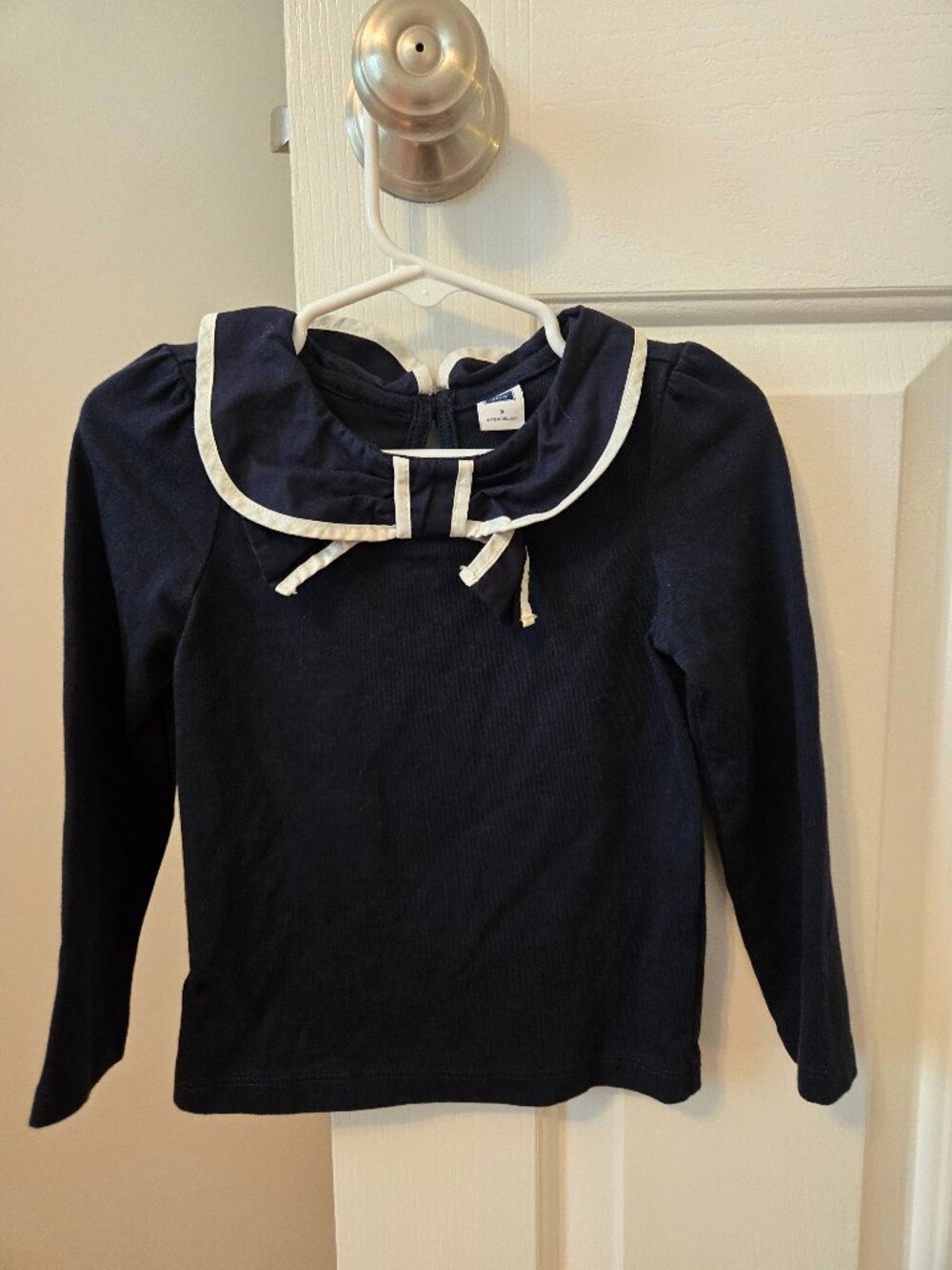 Girls Janie and Jack Navy blue long sleeved top size 3T